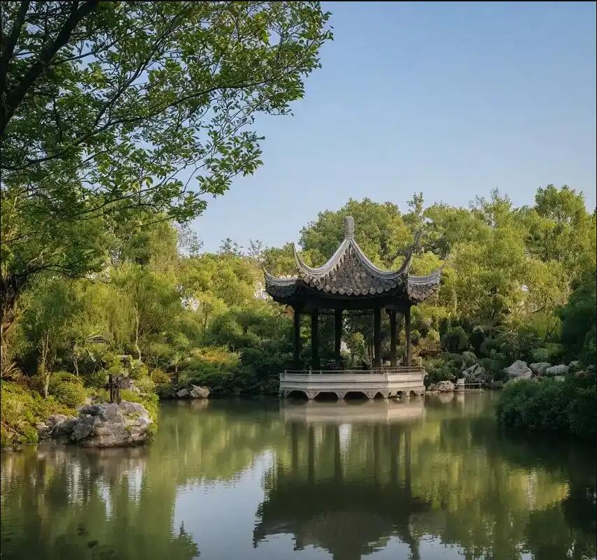 雅安雨城笔调旅游有限公司